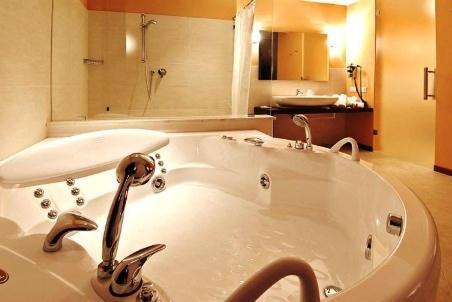 Hotel Rosso Frizzante Sorbara Habitación foto