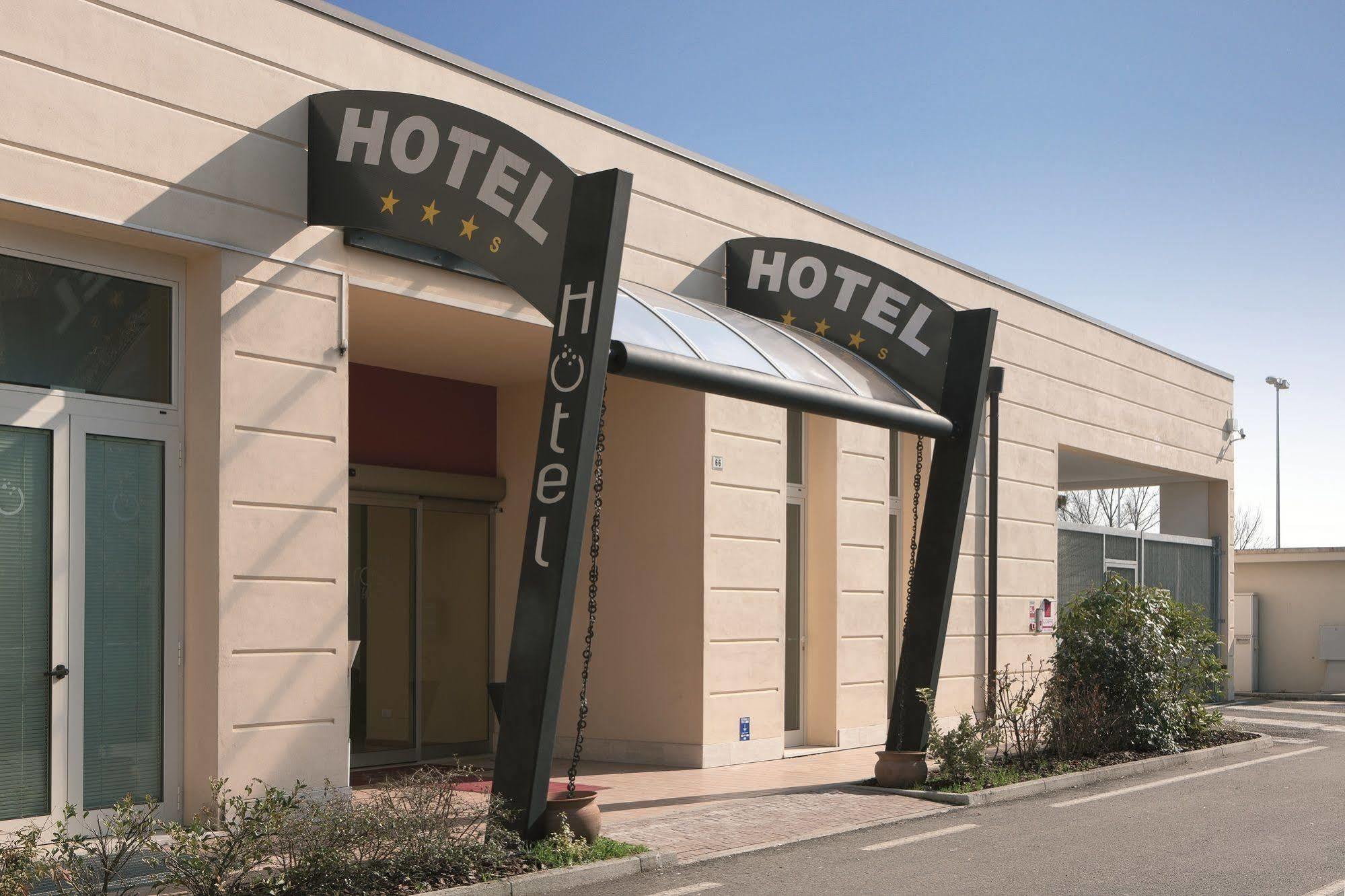 Hotel Rosso Frizzante Sorbara Exterior foto